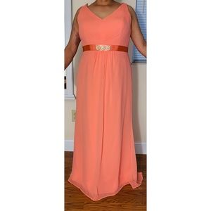 Davids Bridal gown size 14 Coral Reef